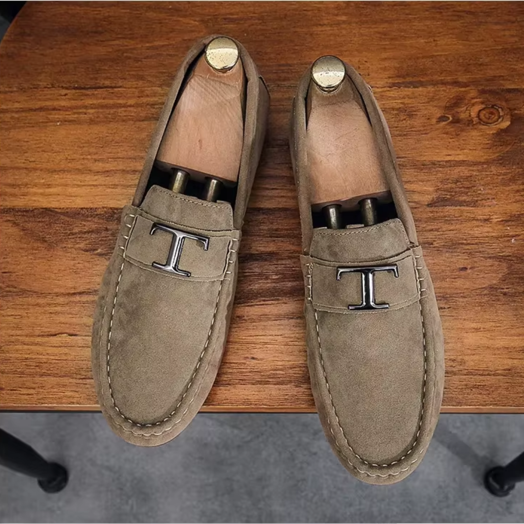 Mocassim Loafer Conrado em Carmuça